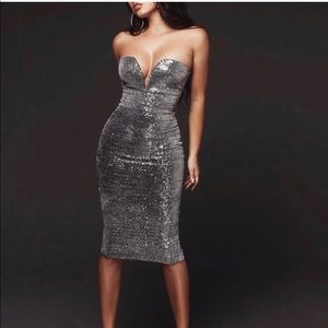 Jluxlabel silver sequin v neck plunge midi dress